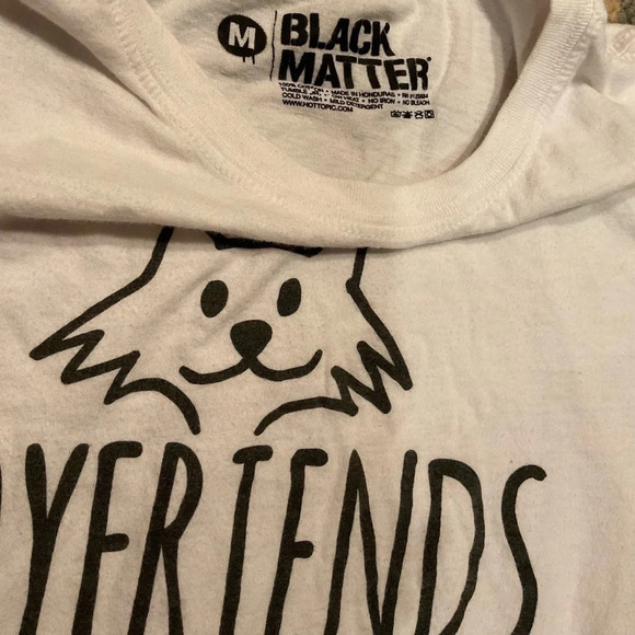 Cute “cats” tee - Picture 4 of 5